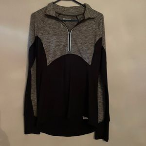 Reebok Womens Black and Gray 1/2 Zip